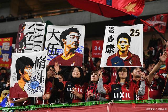西甲-罗贝托双响莱万助攻 巴萨3-2阿尔梅里亚